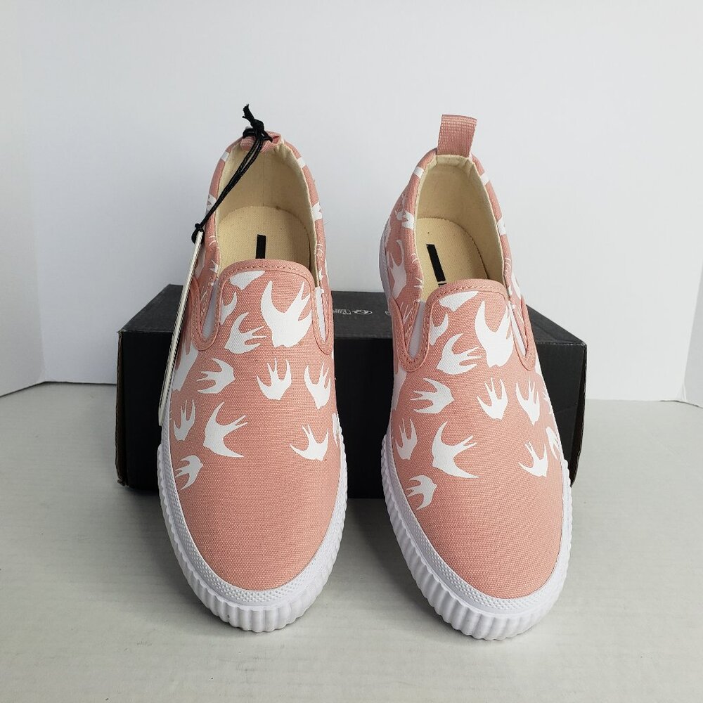 New MCQ by Alexander McQueen Women's Swallow Slip-On Sneaker